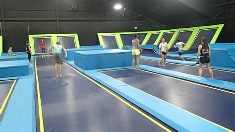 Fly high trampoline park - Fly High Trampoline Park is a 27,000 square foot Adventure Fun Park. In a nutshell we have Trampolines, a Ninja Course, Ropes Course, Parkour, Drop Zones, Air Bags, Slacklines, Arcade, Stunt Bags, a Food Court, and …